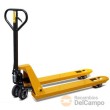 @ traspaleta manual de camion 2.500 kgs, horquilla 1150 x 540 mm. - altura máx. 320 mm.