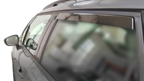 Derivabrisas traseros exteriores toyota corolla 5p 2019- Derivabrisas traseros exteriores toyota corolla 5p 2019-