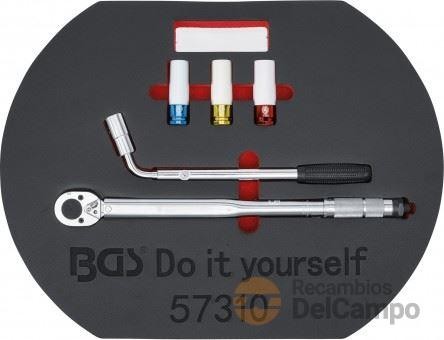 Bandeja de polifoam con llave dinamométrica + llave acodada 1/2" para tuercas de rueda, extensible (17 x 19 mm. / 330-500 mm) +3 vasos largos 1/2" de impacto de aluminio (17-19-21 mm.) Bandeja de polifoam con llave dinamométrica + llave acodada 1/2" para tuercas de rueda, extensible (17 x 19 mm. / 330-500 mm) +3 vasos largos 1/2" de impacto de aluminio (17-19-21 mm.)